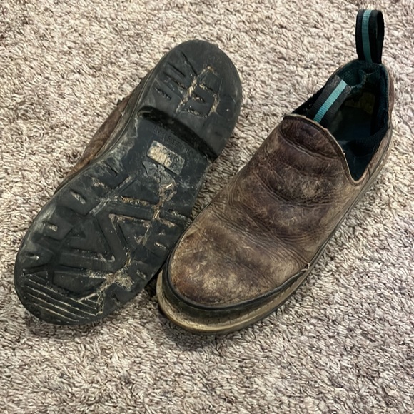 Men’s Romeo’s - Picture 2 of 2